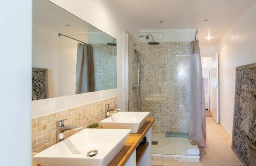 A16 - 2BDR Sea View - City Center - Parking & Terrace - Foto 39