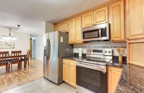 3 Acre Retreat with Fire Pit, Pickleball and Gazebo - Foto 13