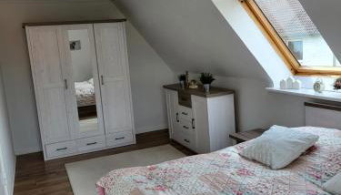 Westküste Ferienwohnung - Foto 4, wardrobe