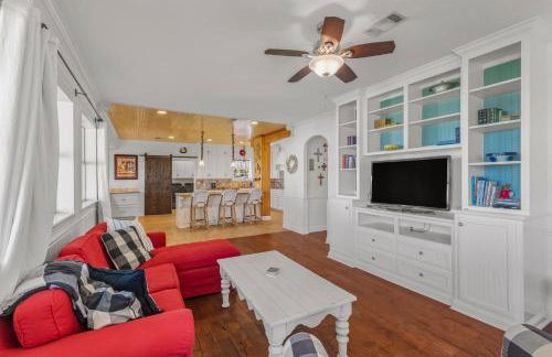 Waterfront 3 Bedroom Home - Foto 5