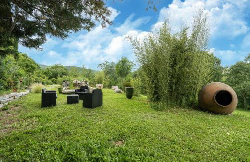 Majestic Holiday Home in Laroque With hot tub - Foto 68