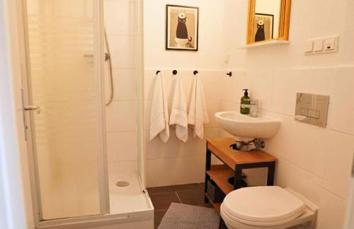 Gemütliches Apartment mit tollem Ausblick, Boxspringbetten, Parkplatz, vollausgestatteter Küche, TV, Wlan - Foto 9