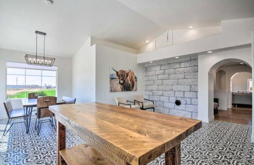 Modern Ranch House with Fire Pit and Valley Views - Foto 17