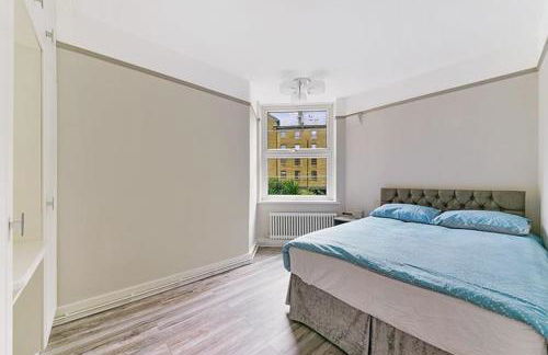 Tower Bridge St Katherines Docks 2 Bedroom Appartment - Photo 5