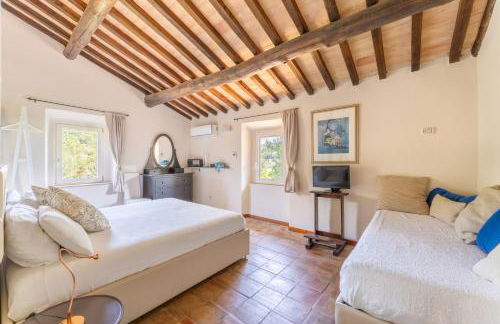 CASALE SANTA CATERINA Jacuzzi and Pool - Photo 29