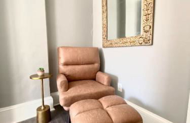 Main Street Living! 2 Bedroom Unit right On Main! - Foto 11