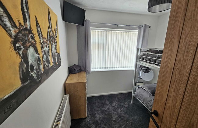 3-beds, Sleeps 6 Walking Distance to Castle & Town - Foto 24