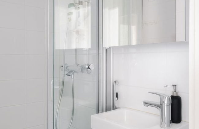 Modern Studio Apartment in Lönnrotinkatu - Foto 15