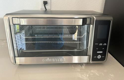 Serenity - Amazing Views & Modern Charm - Photo 21