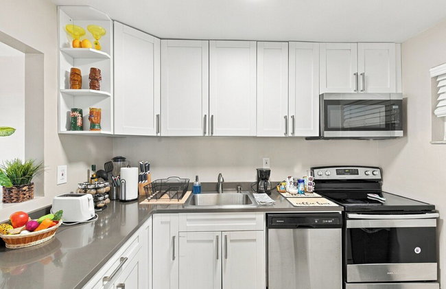2 Bedroom 2Bath Deluxe Apt with Patio - Foto 18