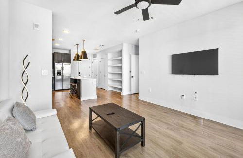 Comfy and Stylish1BD Close to Raymond James - Foto 20