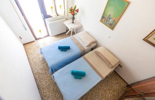 Very central apartment 200 m from the sea - Foto 3