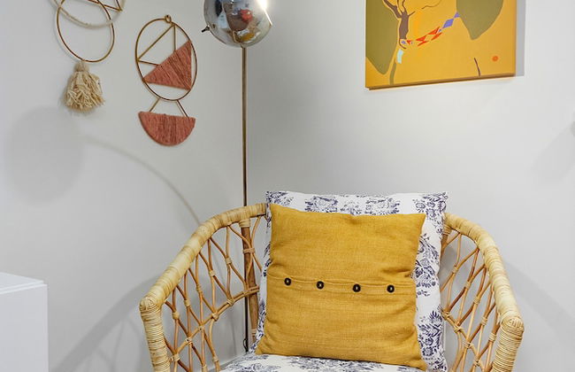 Mid-Century Vibes Basement - Foto 18