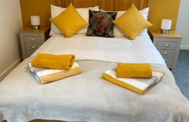 Modern studio apartment set beneath the black mountains A stones throw from the offas dyke path - Photo 16