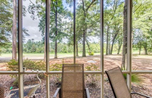 Condo with Golf Course Views Less Than 1 Mi to Sunset Beach! - Foto 32