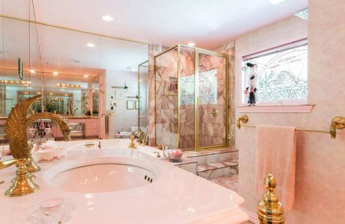 Little Slice of England in Texas - Foto 76