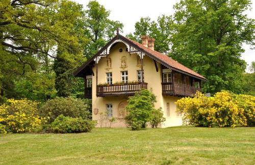 Kavalierhaus im Rhododendronpark Kromlau - Foto 2