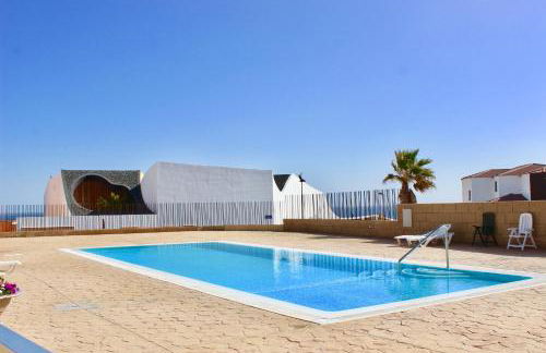 Sunny Ocean View Apartment - Foto 4