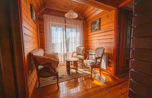 Bug Na Skarpie - Domek Wypoczynkowy z Jacuzzi i Kominkiem - Foto 11