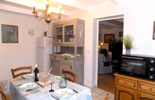 Les Mathes La Palmyre - MAISON CHARENTAISE DE CHARME - CALME -CAMPAGNE - Foto 11