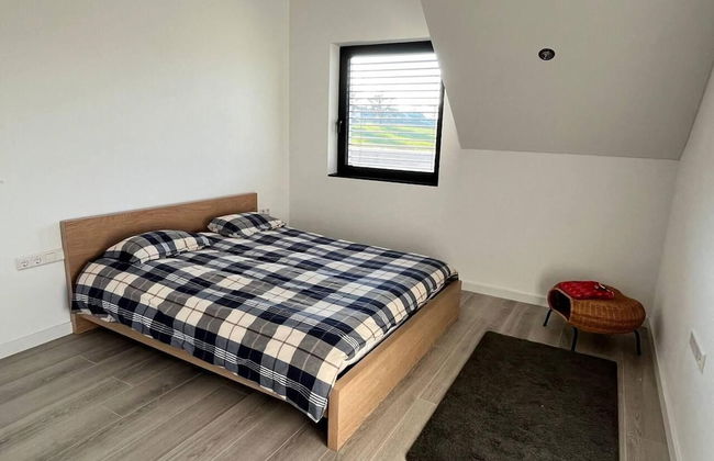 House - Sleeps 8 - Pets Ok - Garden - Parking - Photo 2