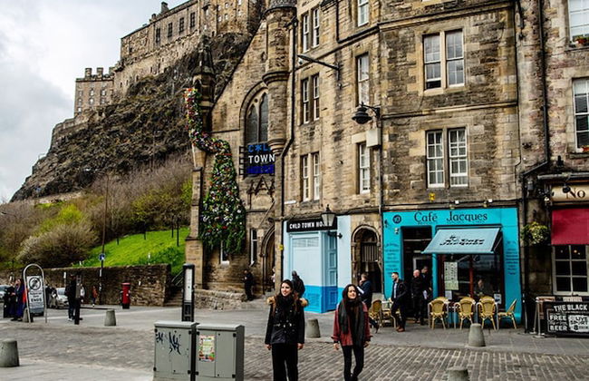 Grassmarket, Below Edinburgh Castle in Old Town - Foto 9