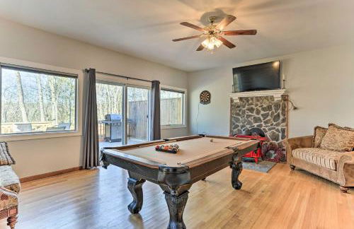 Game Room, Fire Pit Family-Friendly Poconos Haven - Foto 10