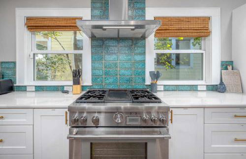 Stylish Durham Retreat - Walkable Sleeps 6 - Foto 12