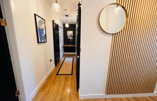 Spotless 2BR Flat with Parking, Garden, Wifi, Netflix, Sleeps 6 - Foto 32