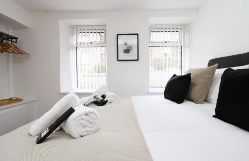 New Lodge Studios with Full Kitchen and Parking - Foto 45