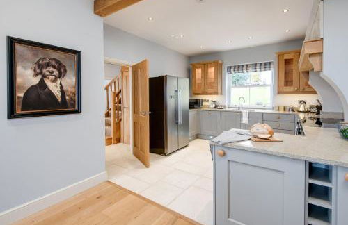 Orchard House, Castle Carrock, luxurious, characterful cottage with hot tub and countryside views - Foto 11