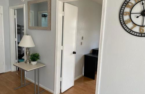 Beautiful House Sleeps 12 - Hot Tub - Breakfast - Walk to Beach - Foto 26