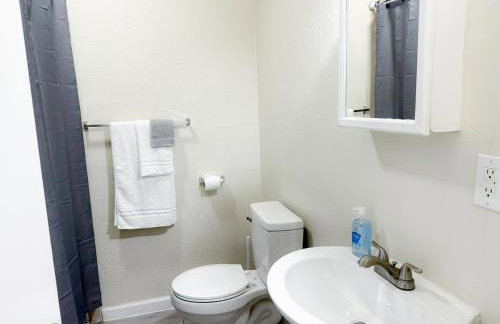 2BR Apt 5 mins OKC Zoo Monthly 20 Off #TA - Foto 5