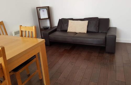 Stoneleigh Village - Foto 34