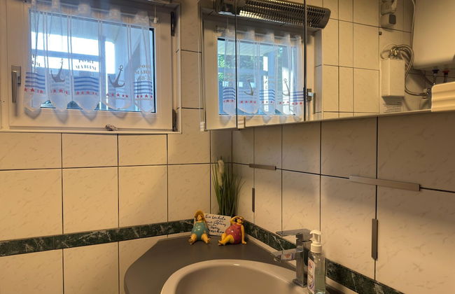 Striking Holiday Home in Sternberg With Jetty - Foto 37