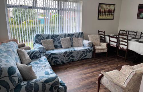 Spacious 5 double bed bedroom bungalow near Belfast - Foto 9