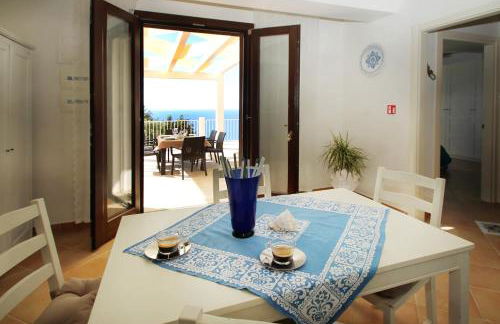 Villa DAMMUSO by Local House - private villa infinity pool & seaview - Foto 23