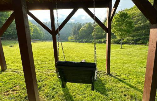 Riverbend Retreat - Photo 50