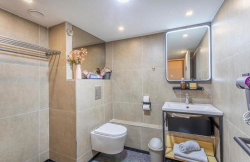 ADIRA Marseille Montgrand 2 étoiles - Foto 46