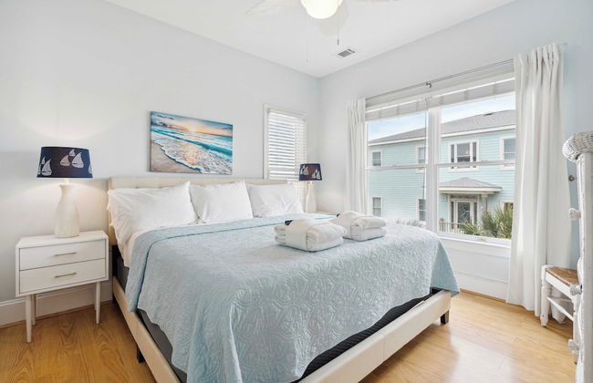 Oceanfront w/ Pool, Panoramic Deck Views, 5bdr Folly Ocean Breeze by Avantstay - Foto 37