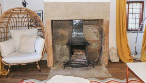 Old Manor House - Photo 5