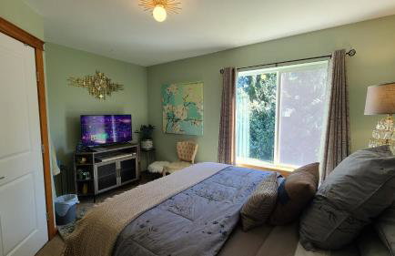 Mt Rainier Way Bedroom with Private Full Bath - Foto 10