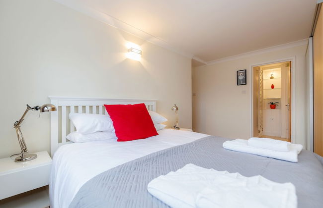 Holland Park Heights by BaseToGo - Foto 2