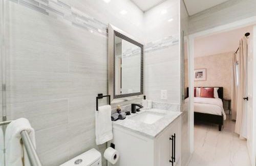 Palms Oasis with Salt Pool Movies Firepit Golf - Photo 44