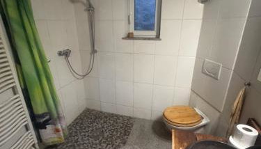 Privatzimmer Free WiFi Gemeinschaftsbad - Foto 5