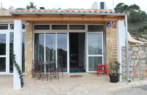 Apartments with a parking space Mali Iz (Iz) - 15278 - Foto 1