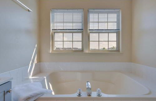 Owings Mills Townhouse 8 Mi to Liberty Reservoir! - Foto 18