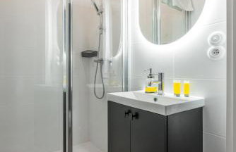 Hala Mirowska Spacious Apartment by BookingHost - Photo 54