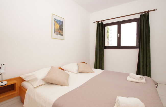 South Island Apartments - Photo 5