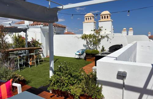 Deluxe 2 bed Apartment - Photo 40